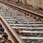 Treno deragliato, una valanga travolge il convoglio: evacuate 30 persone