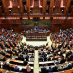 Terremoto nel governo dopo il referendum, si sono dimessi