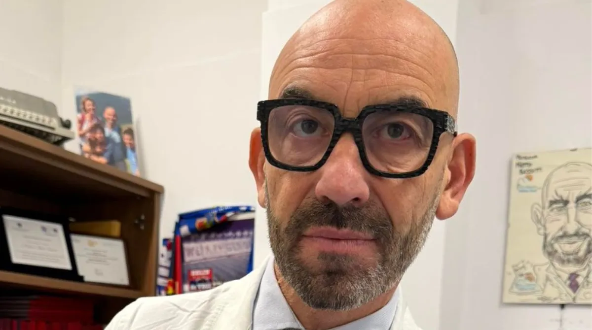 Svapo, nuovi dubbi sulla salute: interviene Matteo Bassetti