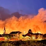 Incendio spaventoso in Italia, le fiamme avvolgono tutto in pochi istanti