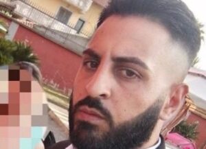 Malore improvviso, Eugenio muore a 36 anni mentre raccoglie frutta per la sua attività