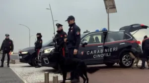 Maxi blitz dei Carabinieri nella notte: 17 arresti, droga sequestrata e oltre 40 denunce