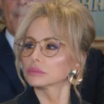 Referendum giustizia, vince il No. Marina Berlusconi: “Delusione per la riforma voluta dal Cav”. Ad Arcore la sconfitta brucia di più