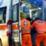 “Siamo infetti, si stacca la pelle dal corpo”. Shock in Italia, allarme epidemia