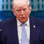 Trump dichiara guerra al mondo: “Tutto bloccato!” Ipotesi diesel a 3€