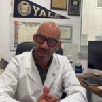 Fa diventare ciechi. L’allarme di Bassetti: dal mare agli occhi