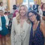 Insulti ai cattolici, bufera sulla consulente (pagata un’enormità) Lgbtqia+ della Salis