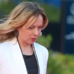 “Ma non ti vergogni?”. Bufera contro Meloni dal pezzo grosso del Pd. Cosa succede