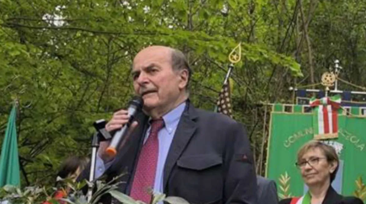 Bersani torna e spara a zero: “Cosa sono i sovranisti”
