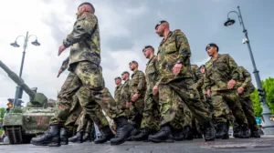 “Divieto di espatrio” La guerra arriva davvero in Europa