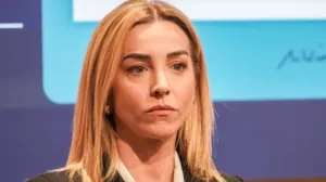 Silvia Salis, chi è la possibile sfidante di Giorgia Meloni: carriera, politica e vita privata