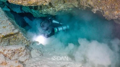 Le immagini del recupero dei sub italiani nella grotta Kandu