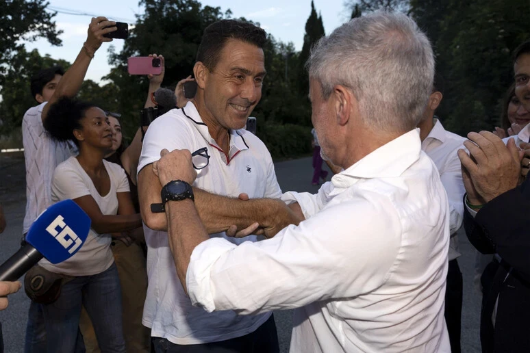 Cena tra Gianni Alemanno e Roberto Vannacci a Roma