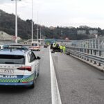Tragico schianto in autostrada: traffico paralizzato
