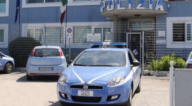 Dramma in hotel: turista precipita dal balcone e muore