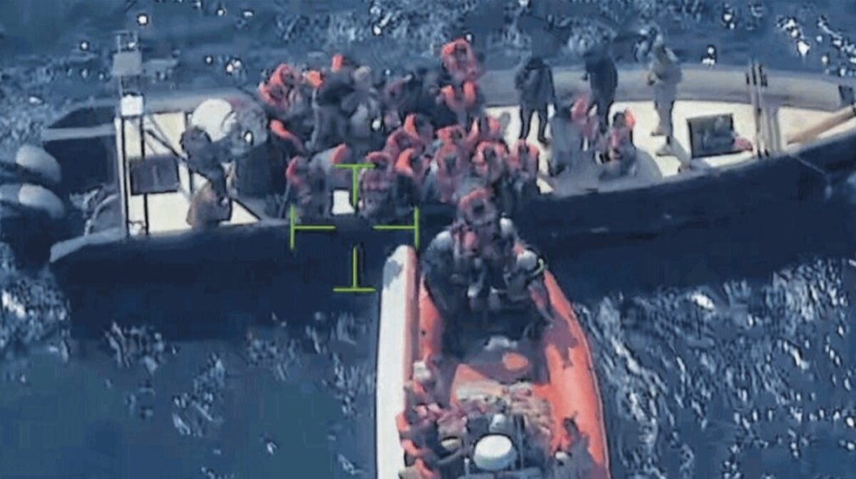 Immigrati, altro che soccorso in mare! Sea Watch, il video che inchioda il capitano e la procura…