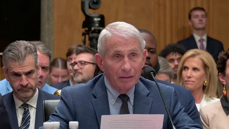 “Li ha falsificati!” Scandalo Fauci, com’è nata davvero l’emergenza Covid e chi l’ha alimentata