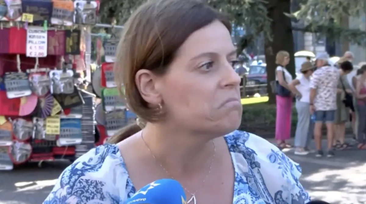 Verona, la gaffe di Ilaria Salis divide la politica: scontro su ronde, sicurezza e antifascismo