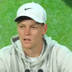 Wimbledon, Sinner vola ai quarti: la stoccata in conferenza stampa