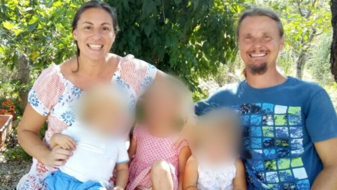 Famiglia nel bosco, la decisione del tribunale: un’altra pessima notizia